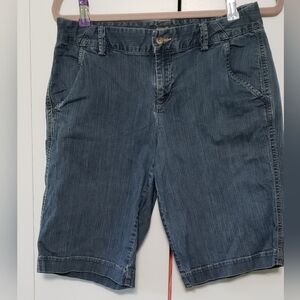Eddie Bauer Denim Jean Shorts Size 6